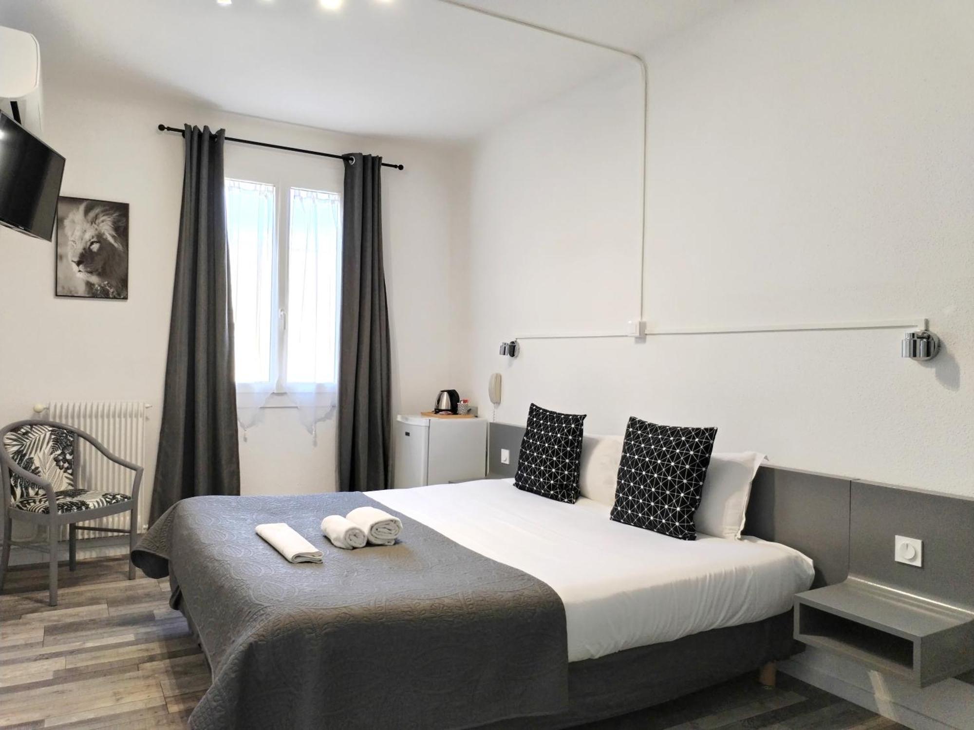 Hotel La Bastide d'Entraigues Extérieur photo