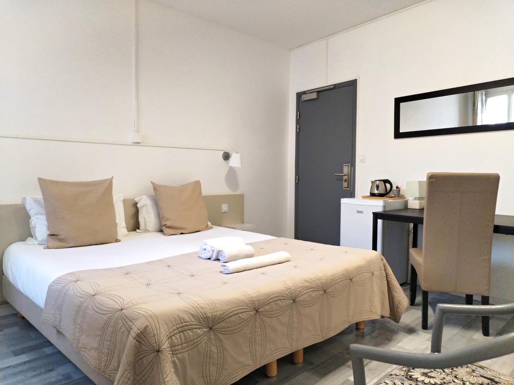 Hotel La Bastide d'Entraigues Extérieur photo