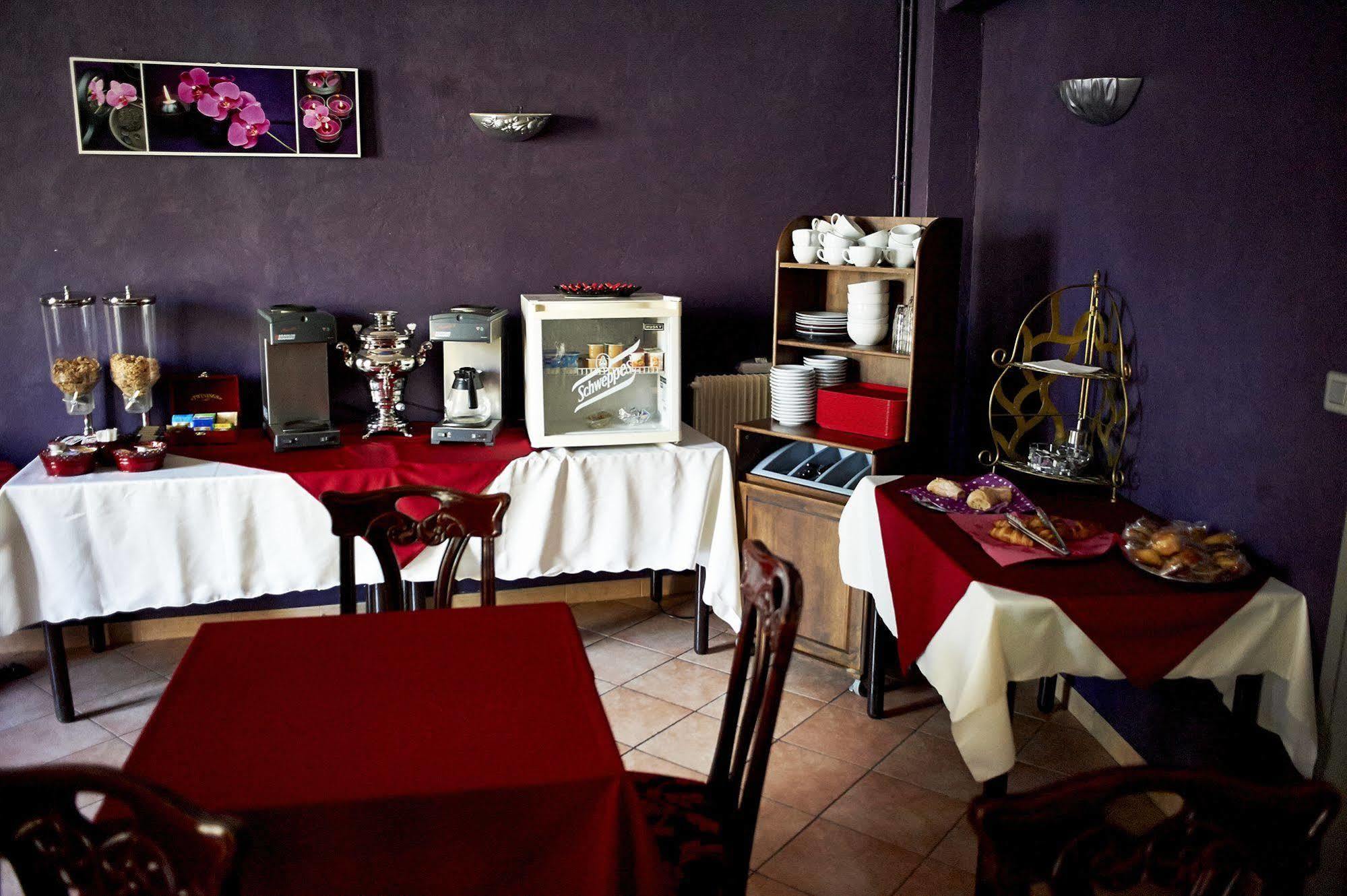 Hotel La Bastide d'Entraigues Extérieur photo